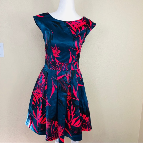 Closet by London Dresses & Skirts - Closet by London NWOT Dress 10